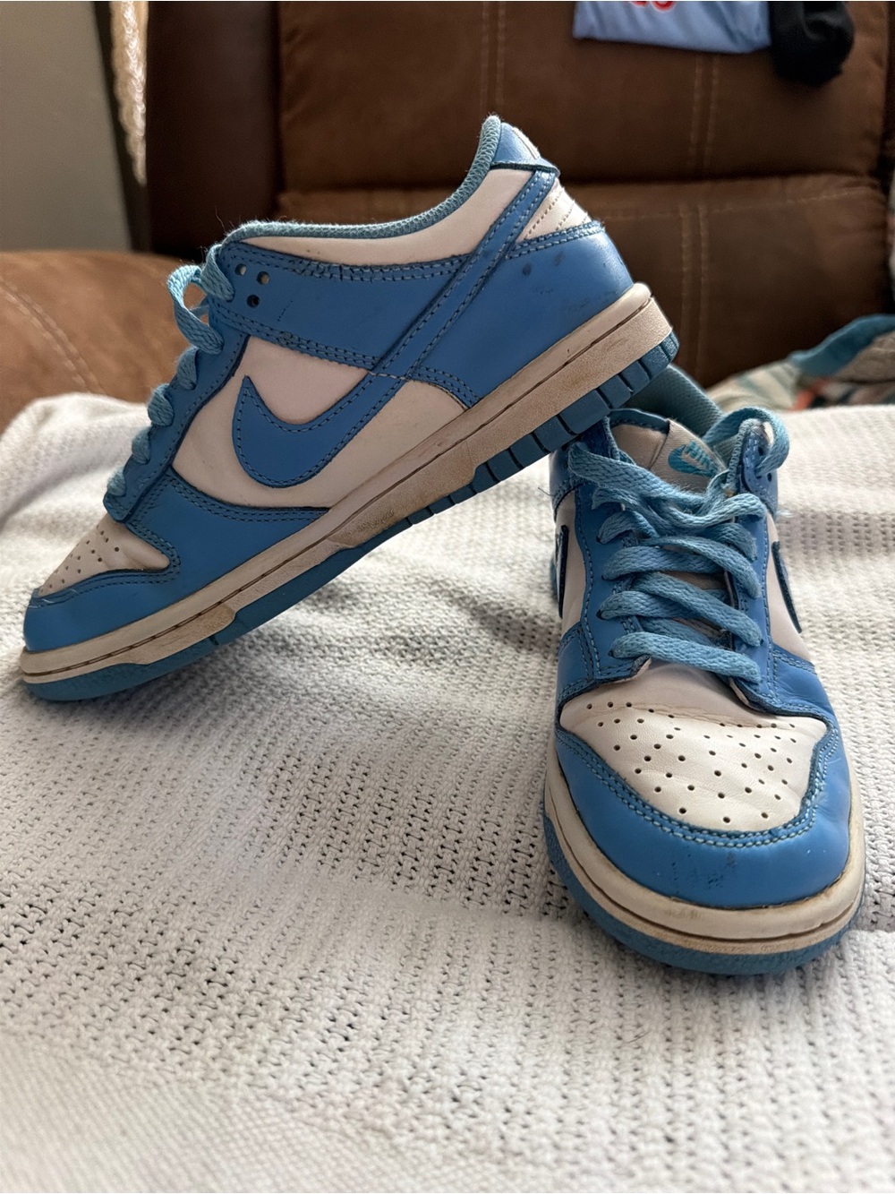 Nike Dunk Low UNC University Blue White Kids Size 4Y CW1590-103 Sneakers